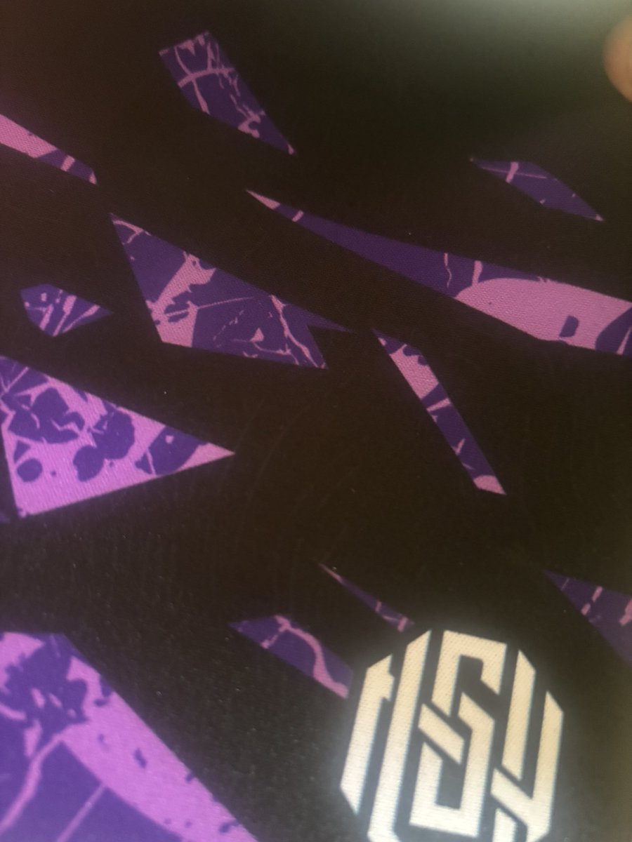 Chosen x WT Kam tweet media