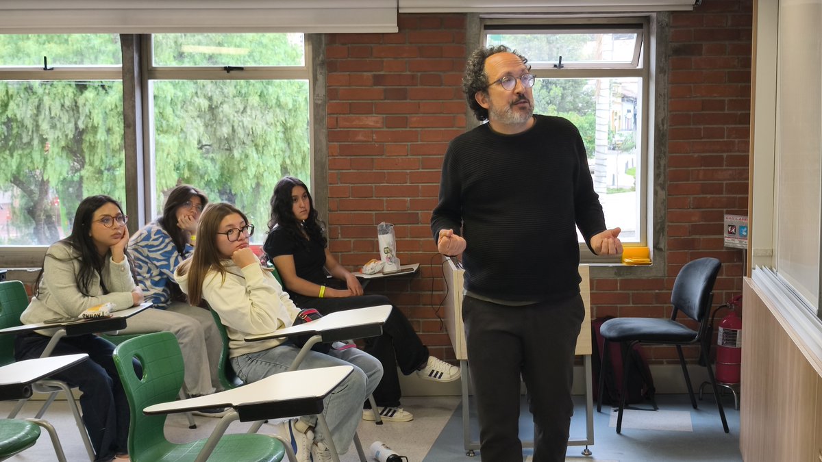 Economía Uniandes tweet media