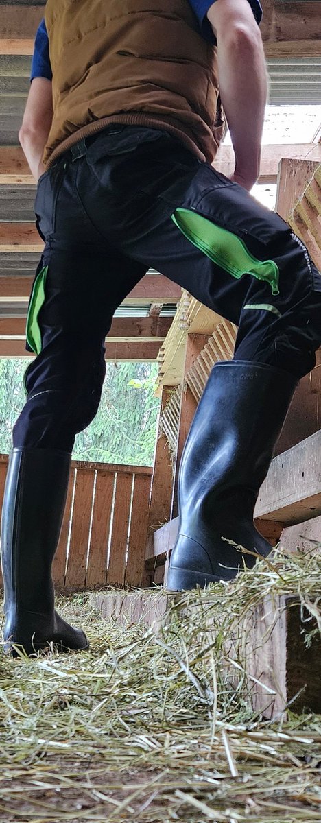 Good perspective😅🥵🤤