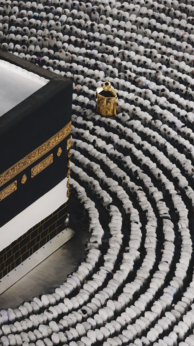 “Allah'tan başka kimseye ihtiyacın olmadığına inanırsan, Allah da seni kimseye muhtaç etmez.”  

(Allah'a Güven)