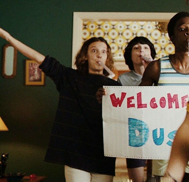 jinglipuff's tweet image. they’re glued to each other