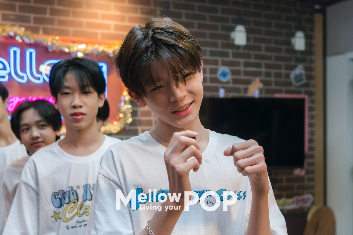 MellowPOP_TH's tweet image. ✨ น้อง ๆ “CAC Trainee Boys” แวะมาพูดคุยเล่นเกมกับชาว Mellow POP เตรียมพบคอนเทนต์สุดน่ารัก เร็ว ๆ นี้!
.
#MellowPOP
#TraineeCAC
#CACAlphaTrainee