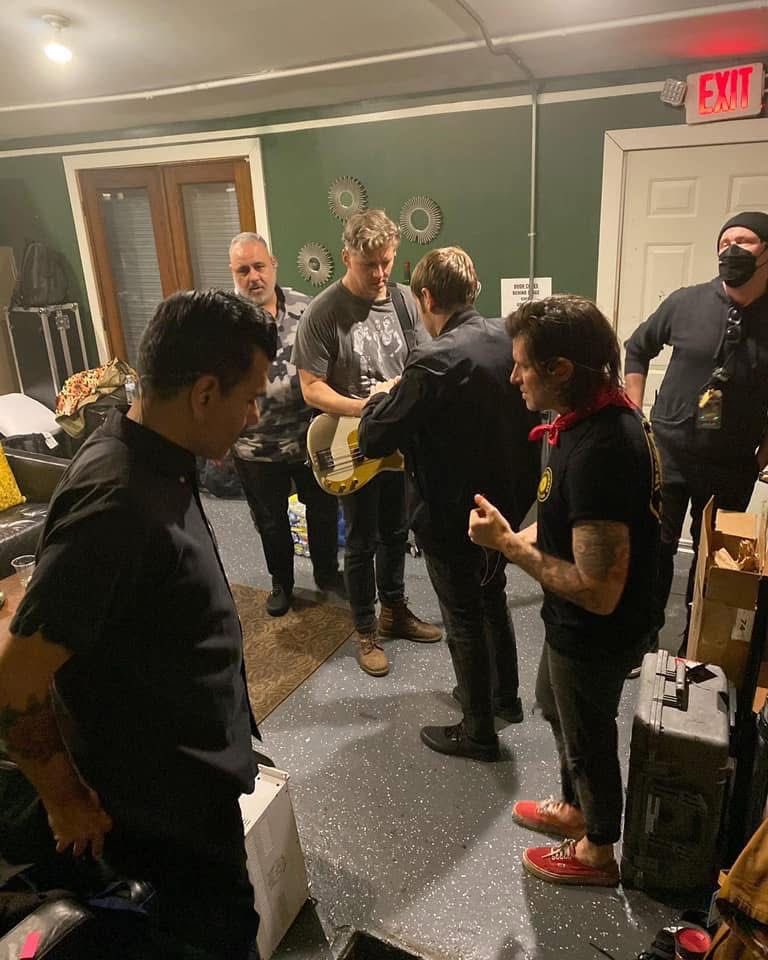 thursdayband daily (@thursdaydaily) on Twitter photo 