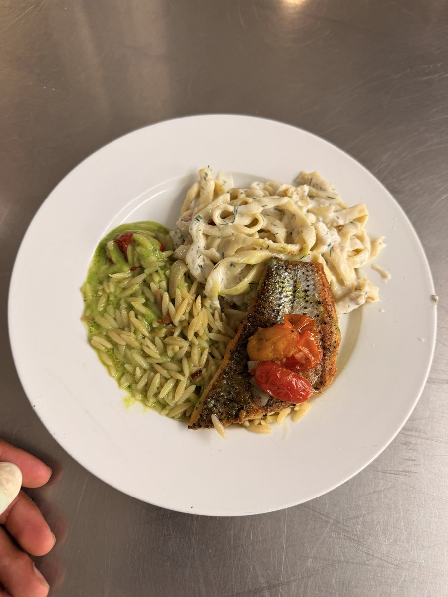 Matthiewmiceus's tweet image. Lately