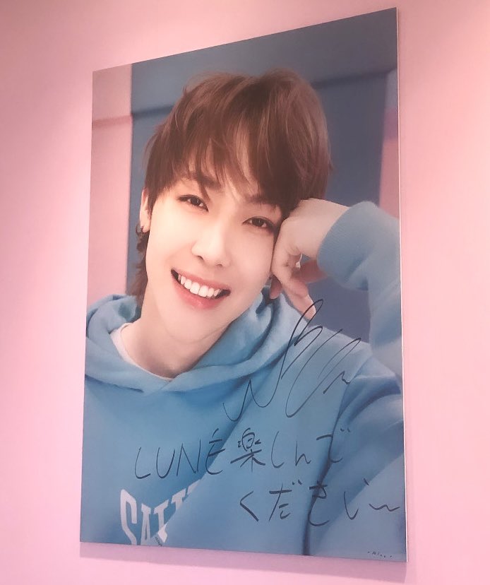 ニコちゃんはピンクが好きだと思うんだけど、私はニコちゃん、この