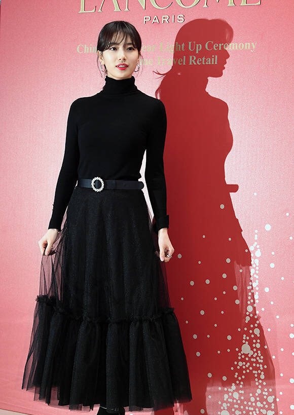 수지넴 그림자사진 이것도 봐줘야대