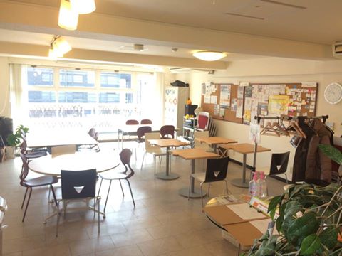 おはようございます。  ソシラボは元気に開店しています！ 本日も 18:00 まで通常営業をしております。 （ドロップインの最終受付は 17:00 です。） #socilabo #ソシラボ #コワーキング