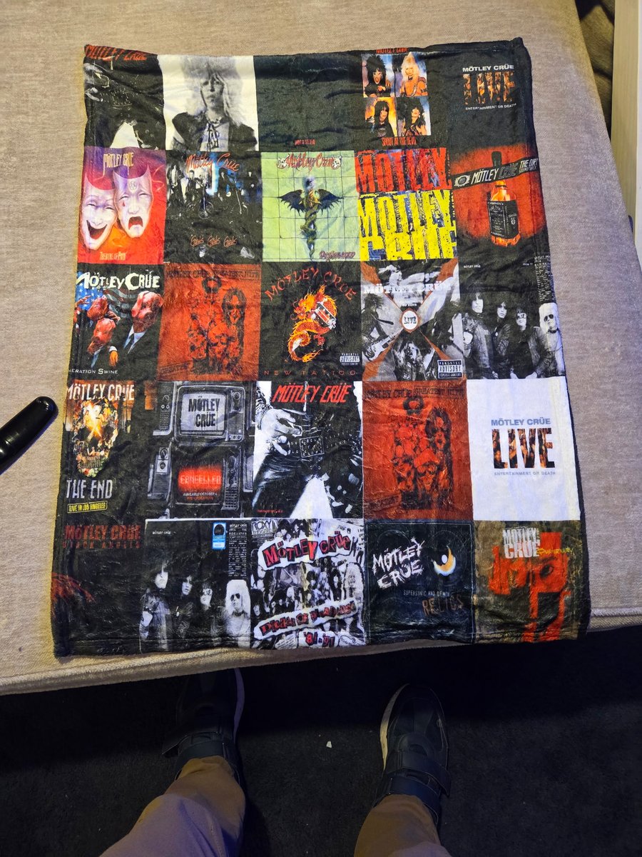 Rebecca Breyfogle tweet media