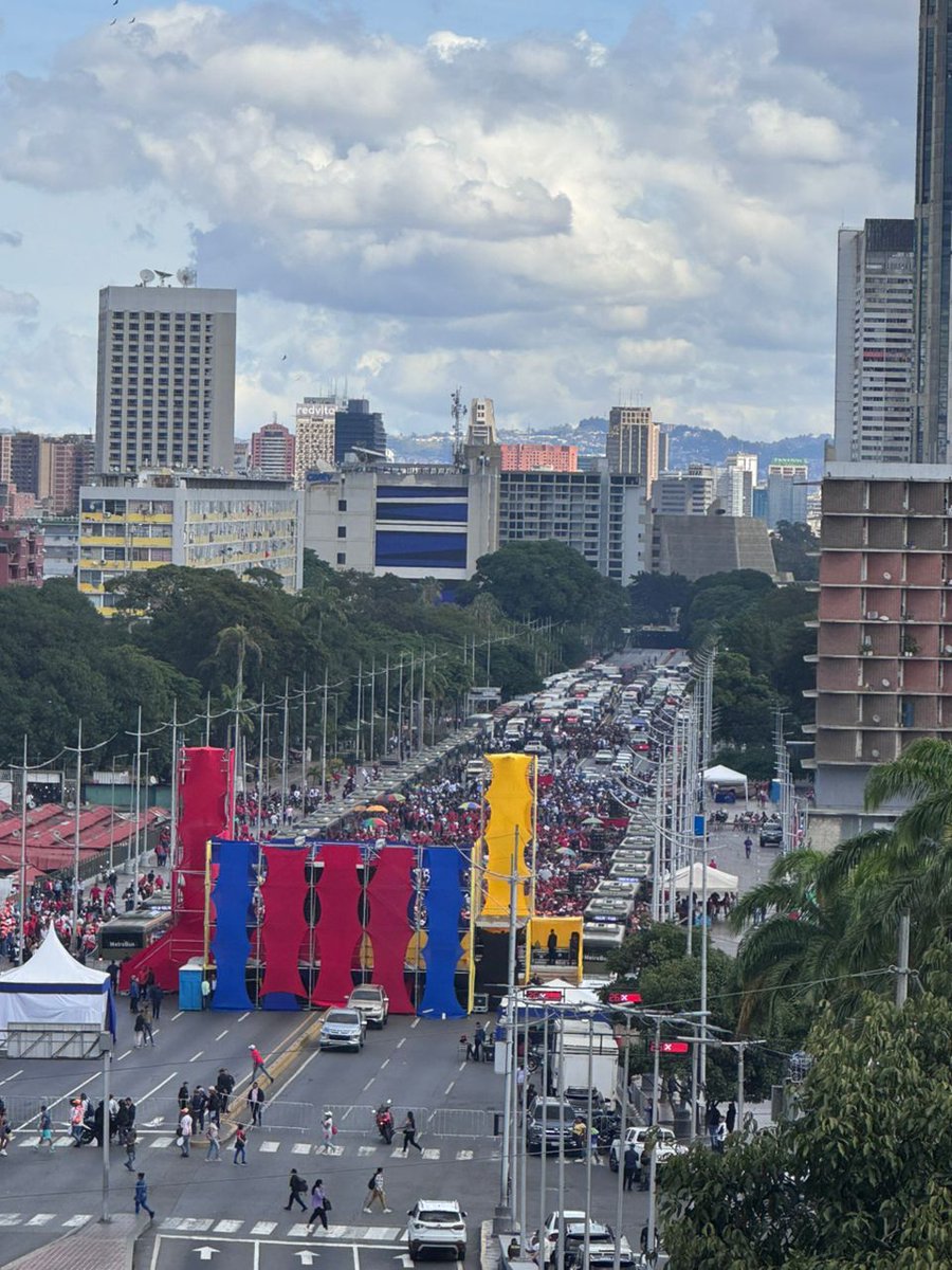 Zair Mundaray tweet media