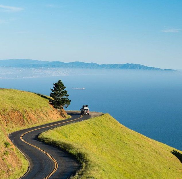 mscoldreality's tweet image. スマホを2時間も触ってて時間の無駄だった 👉