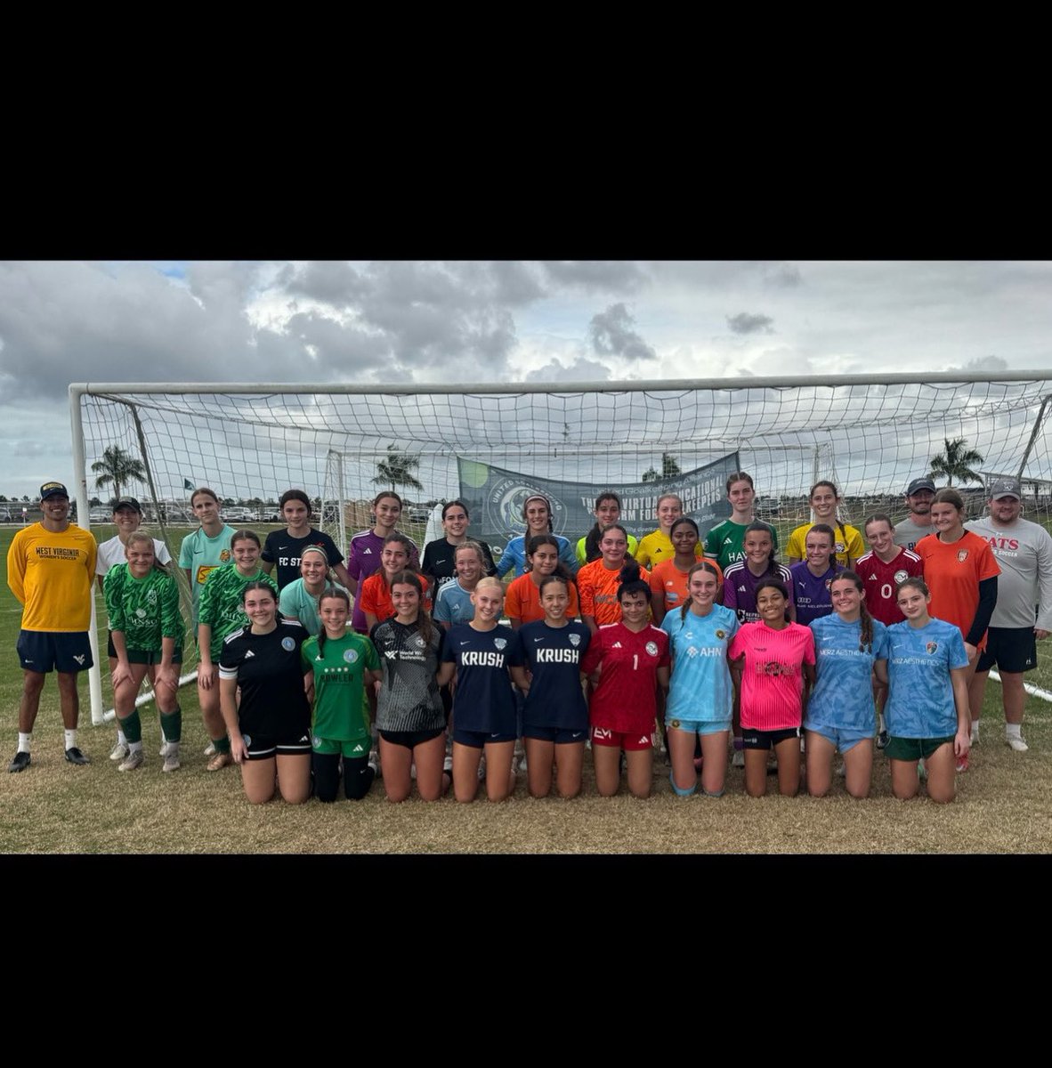 Sydney Postler tweet media