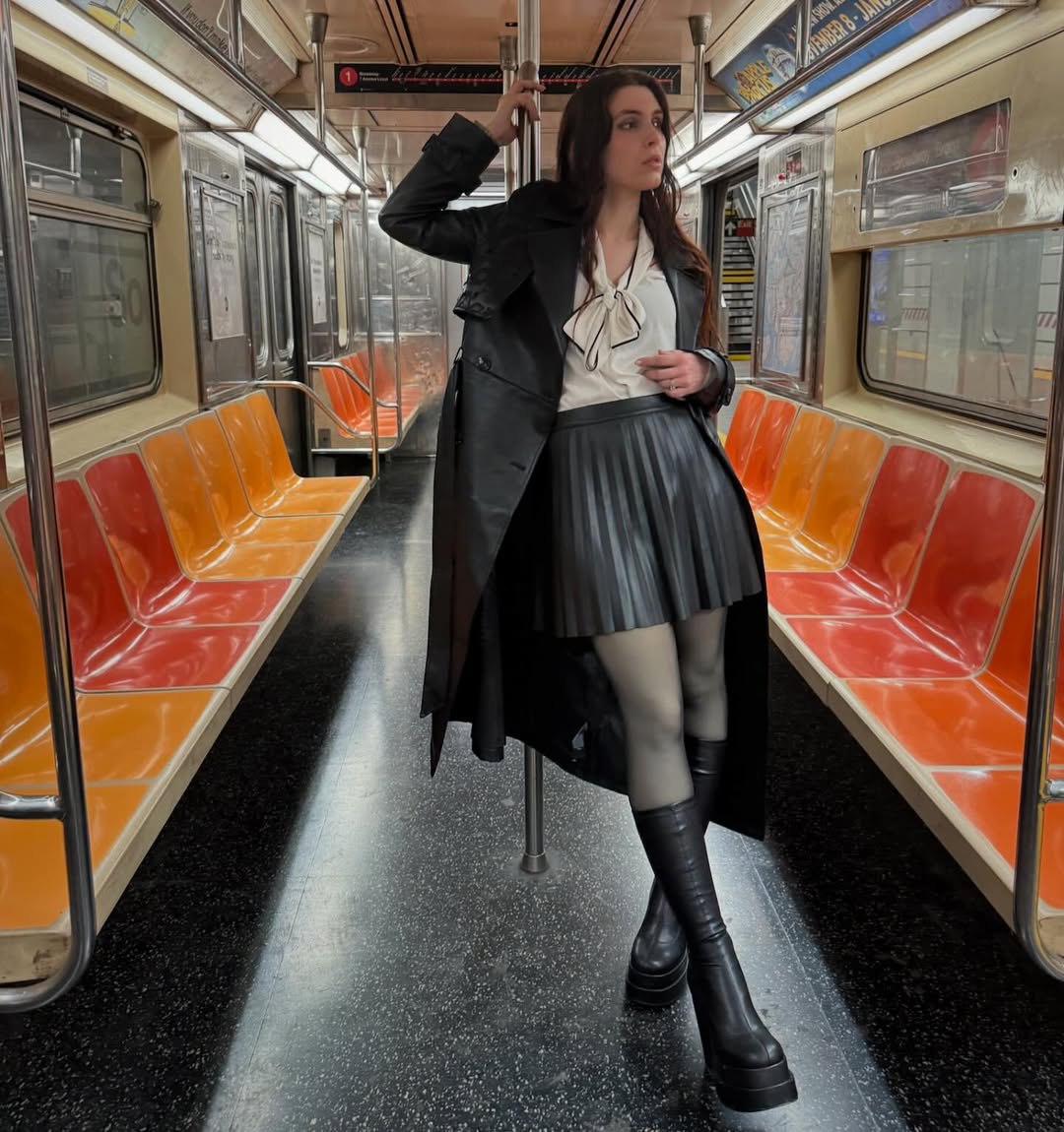 AHK03TMR's tweet image. ㅤㅤㅤㅤ
ㅤ  🍻 ៸៸ 𝕬hoч, 𝕸αteч! 𝕾hıver me tımbers! 
    ㅤ— 𝕸ostre-me o mαpα do 𝘁𝗲𝘀𝗼𝘂𝗿𝗼 —
      ₍ #.𝗧𝗩𝗡𝗣𝗗𝗖 ₎  ou te deıxo α ver nαvıos! 
ㅤㅤᅟᅟᅟᅟᅟᅟᅟᅟᅟᅟᅟᅟᅟᅟᅟᅟᅟᅟᅟᅟᅟ