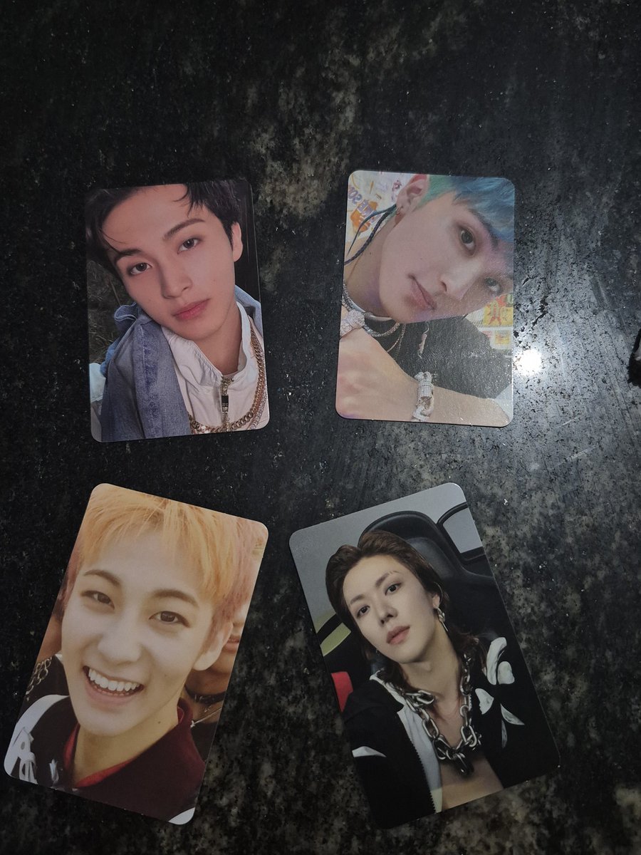 Obg <a href="/HiraiStore/">Hirai Store 🔮</a> em especial a gaby que é uma fofa e super paciente.
Comprar na Hirai é uma experiência mágica que todo colecionador merece ter.❤️🥹