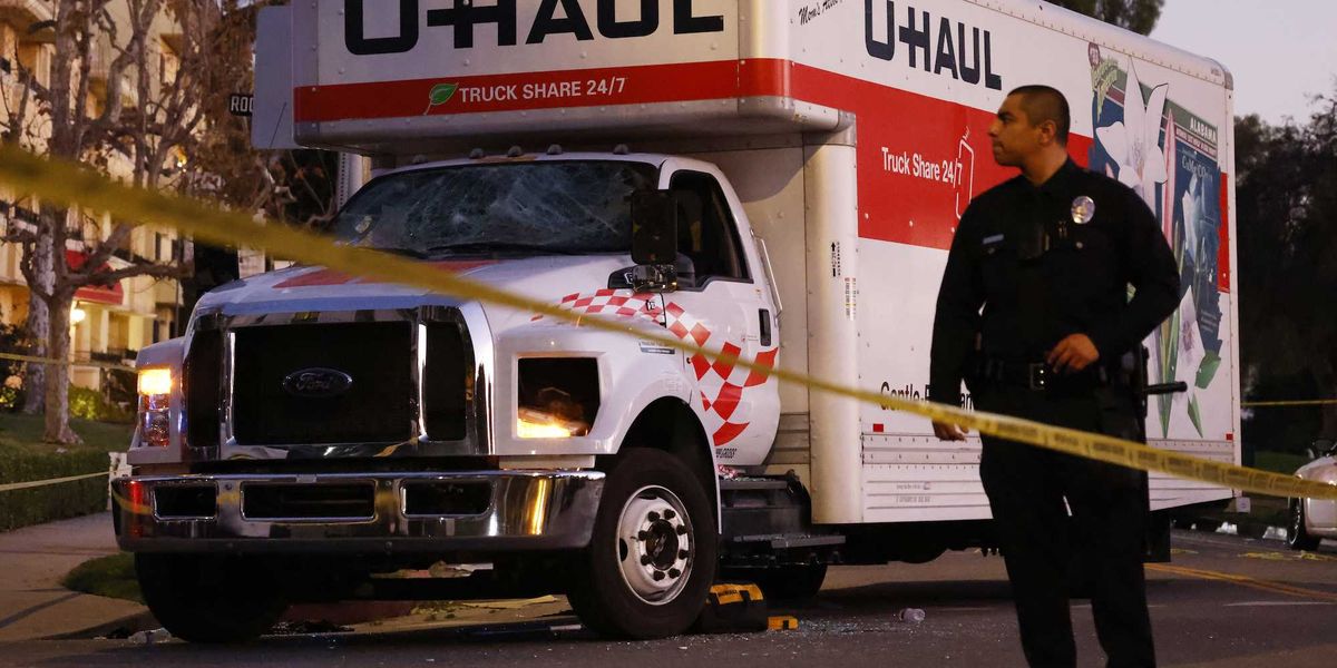 Man arrested for driving U-Haul into Iran protesters in Los Angeles was released on $0 bail dlvr.it/TQKnMH