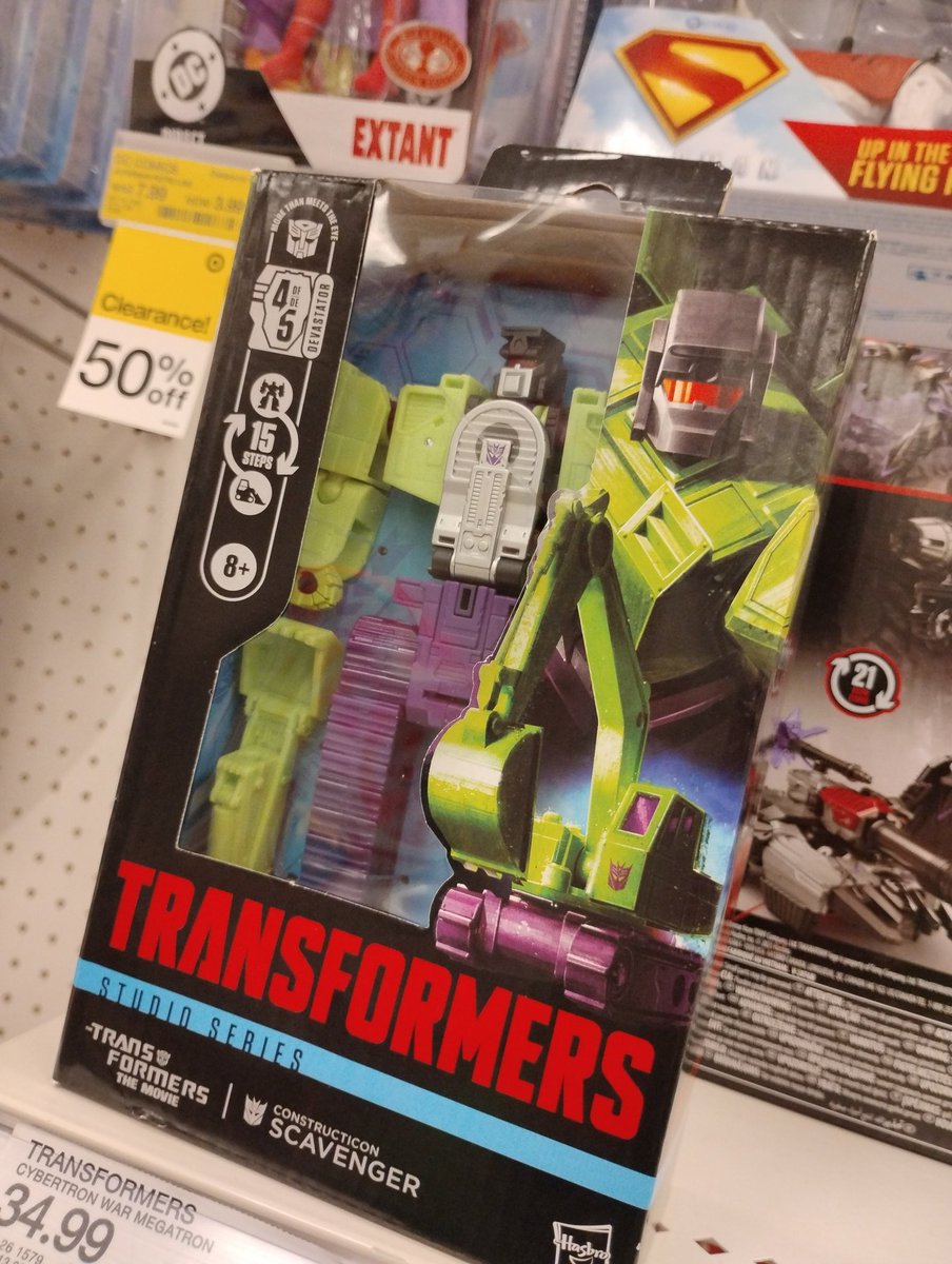 charcoeurl's tweet image. some guy......