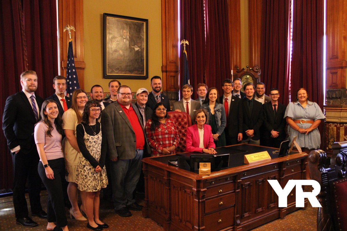 Looking forward to hearing from <a href="/IAGovernor/">Gov. Kim Reynolds</a> tonight during her Condition of the State Address. 

Make sure you tune in at 6 PM CT to hear about all of the great work the Governor and Republicans are doing to Keep Iowa Moving! 🌽