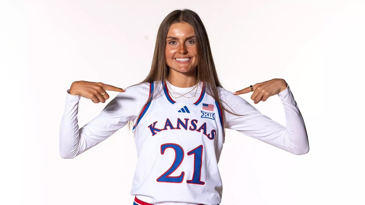 Rachel Galligan tweet media