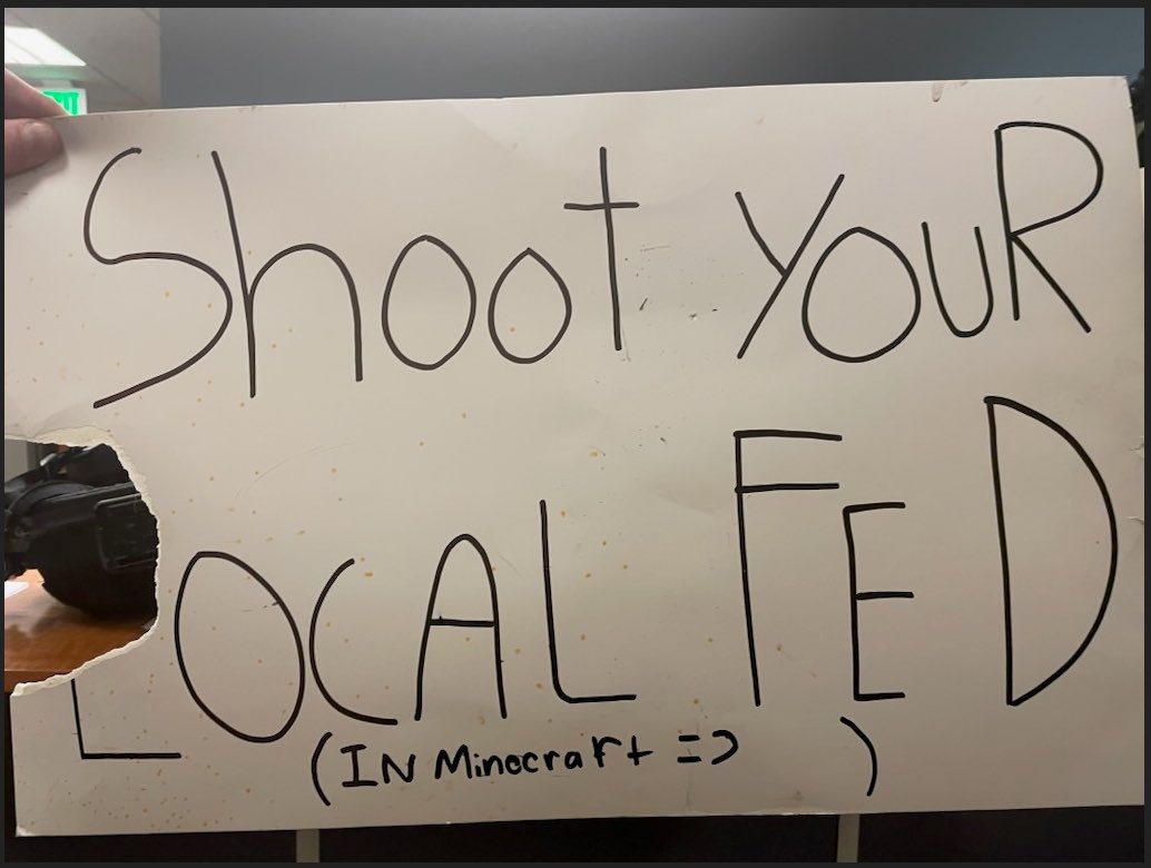 DHSgov's tweet image. On January 12, about 45 violent rioters in Minneapolis threatened and assaulted DHS law enforcement outside the Federal Whipple building. Rioters assaulted law enforcement by launching fireworks and threw bottles, ice chunks, and other objects at them. 

8 rioters were arrested.…