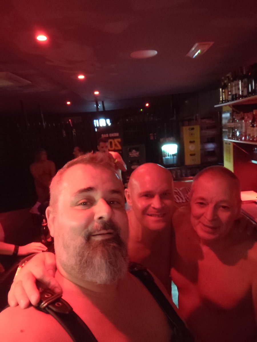 ZooMensBar's tweet image. Our New Facebook Page.
Follow us on
facebook.com/share/19HzVj28…