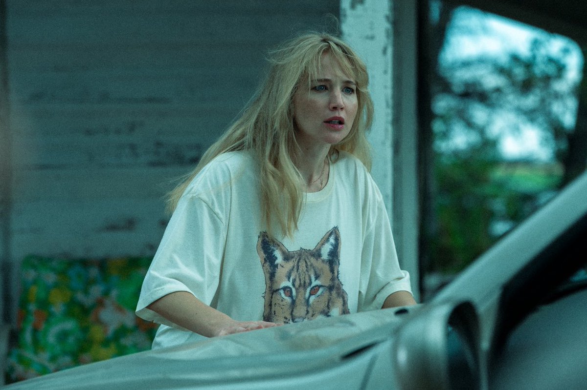 Martin Scorsese on Jennifer Lawrence’s performance in ‘DIE MY LOVE’:

“You’re inside her psyche. You’re inside her soul. She’s unexpected in every frame. The movement, body language, everything.”

[goldderby.com/film/2026/die-…]