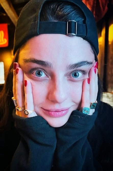 KateKate79's tweet image. #AyçaAyşinTuran Her eyes 💙💙