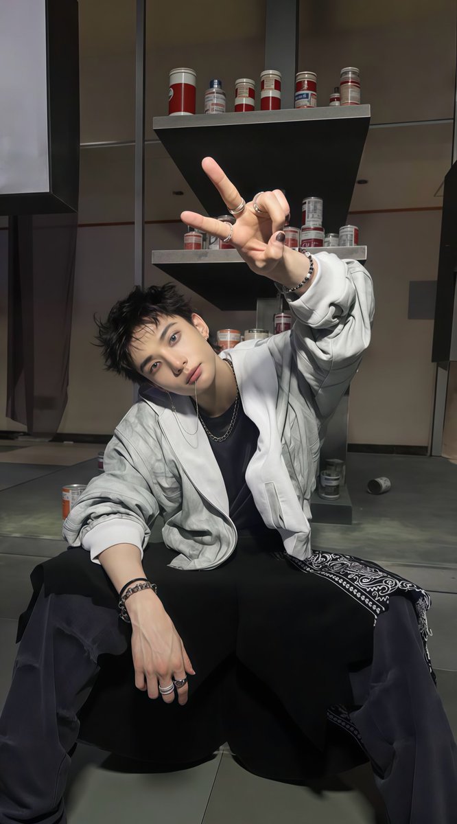 mwtpapi's tweet image. ᅟ
ᅟ
ᅟ
ᅟ
ᅟ

昼間はスーツ、夜は違うスタイル。それが秘密諜報員の生活です。

ᅟ
ᅟ
ᅟ
ᅟ
ᅟ