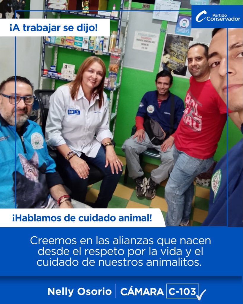 ClinicaDraNelly's tweet photo. Conversamos con veterinarios sobre adopción responsable, alimentación de caninos y felinos y la construcción mancomunada de proyectos que protejan a los animales en condición de calle.

¡A trabajar por los animales se dijo!💙 https://t.co/BDYp39MP5f