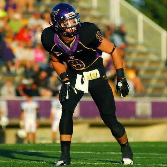 CFBHome's tweet image. Adam Thielen has officially retired. From undrafted, to Minnesota’s practice squad, to All-Pro what a legend #nfl