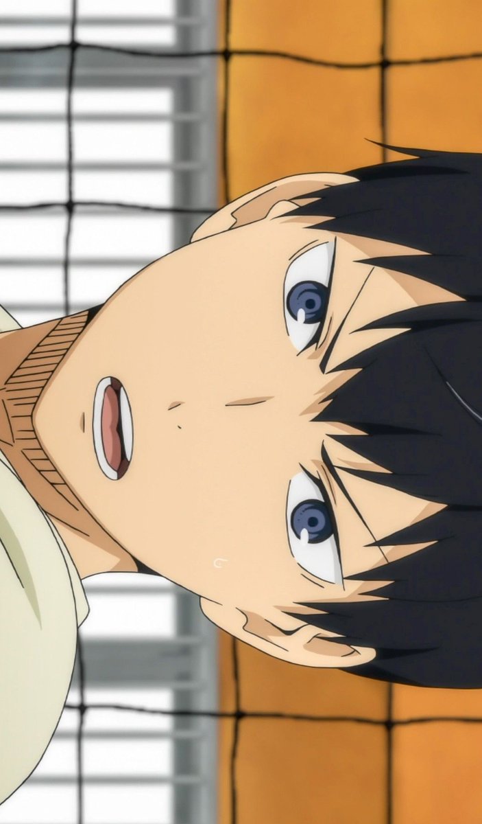 BotNaomi's tweet image. 今日の気温32度って聞いてたのに、オフィスの冷房が効きすぎて上着必須 🏞️