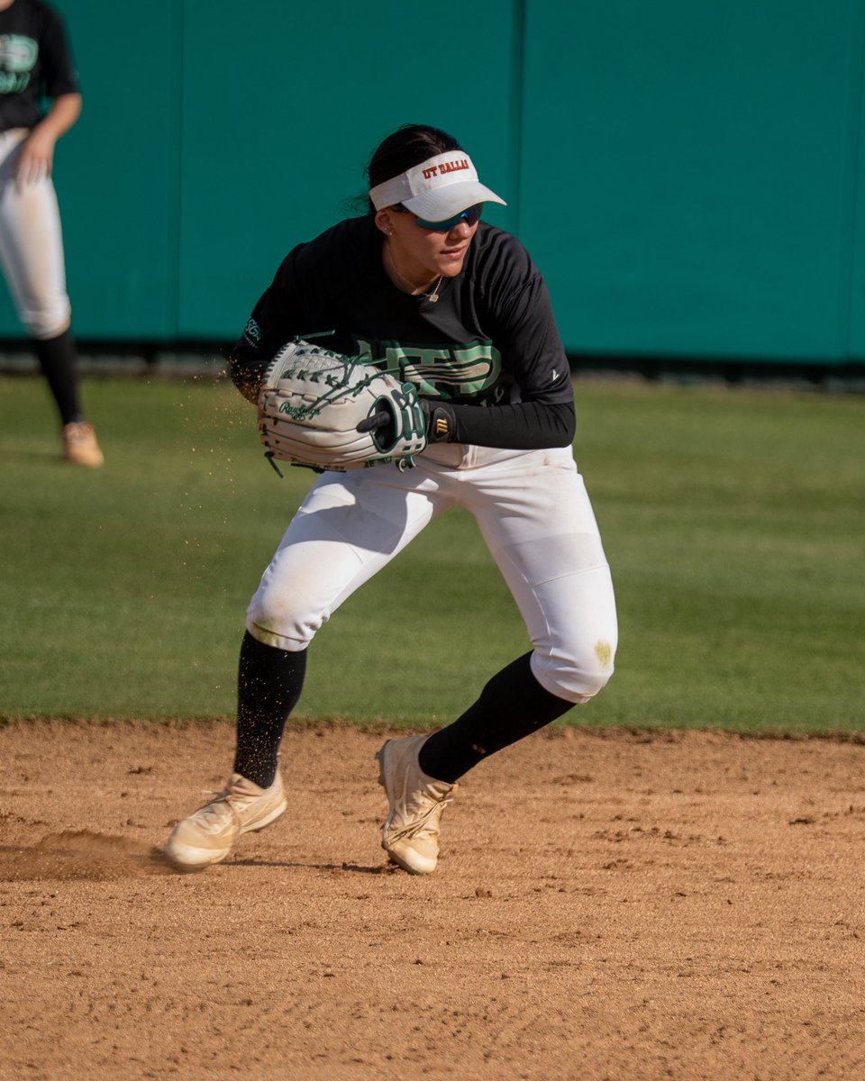 UT Dallas Softball tweet media