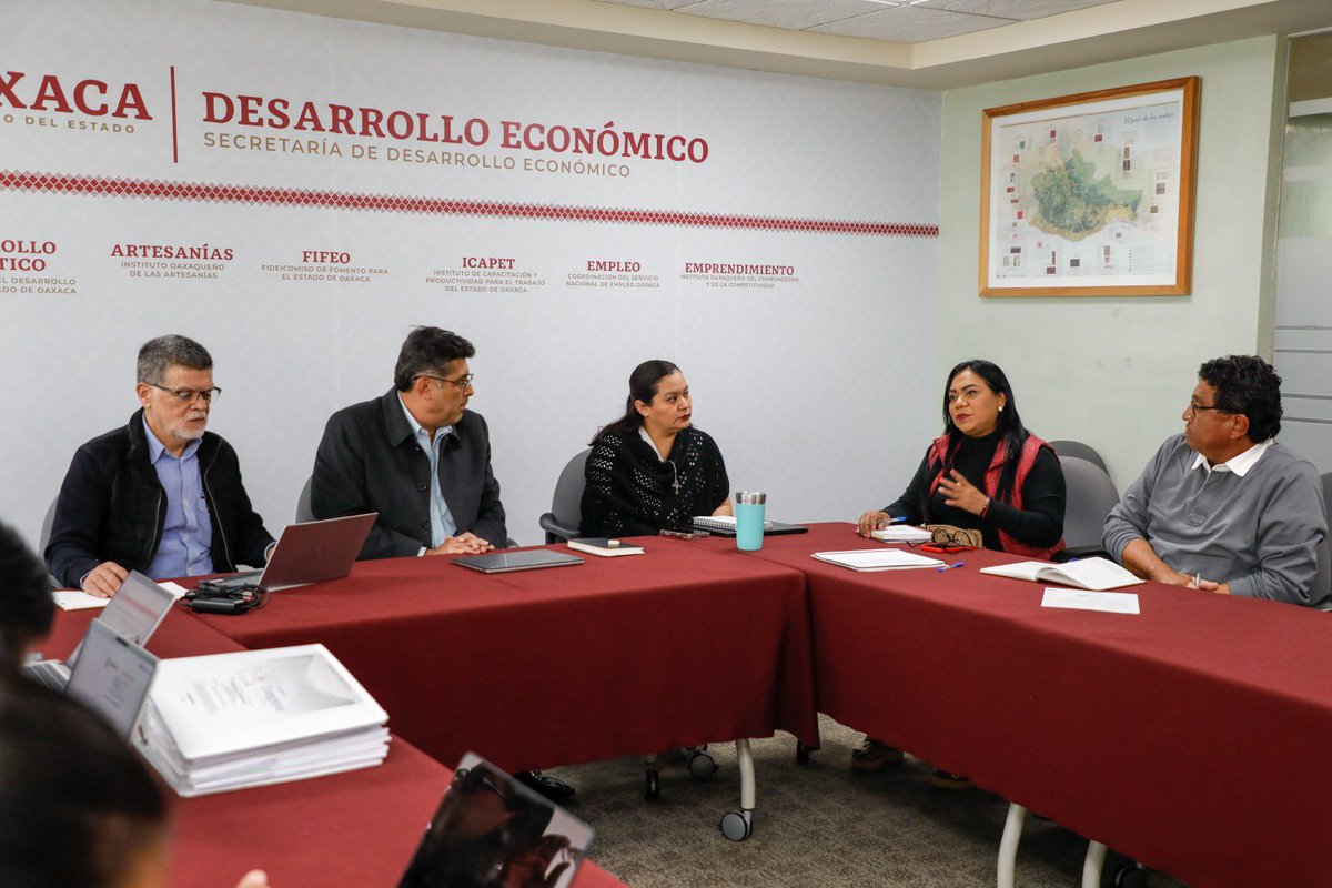 RaulRuizRobles's tweet photo. Seguimos trabajando para que el desarrollo con justicia social se traduzca en bienestar para las familias del Istmo. https://t.co/5BQvzHMjIh