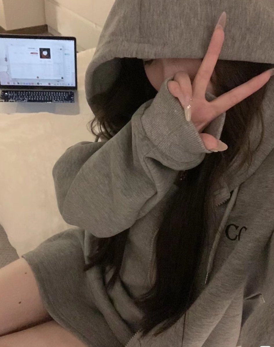 Nitogen's tweet image. 部活の練習がきつくて、家に帰ったらすぐに寝てしまいそう 👨‍👦