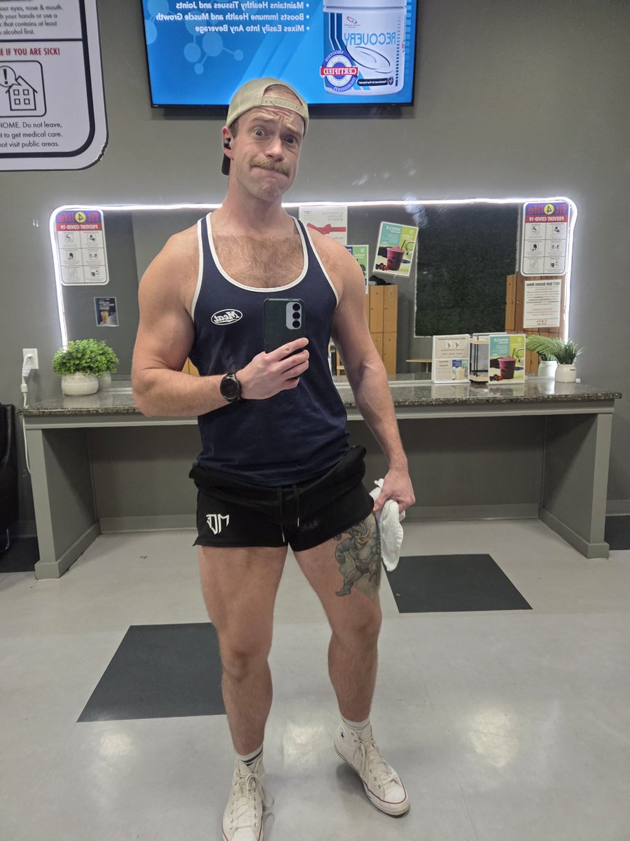 We getting back at it! Takes more than a semi to take me out!!

PS. Please ignore my hideous deformation. (The shoulder bump)