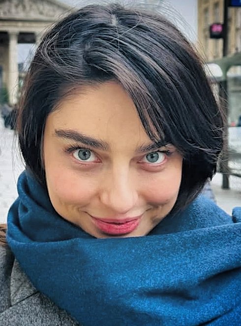 KateKate79's tweet image. #AyçaAyşinTuran Her smile 😍😍