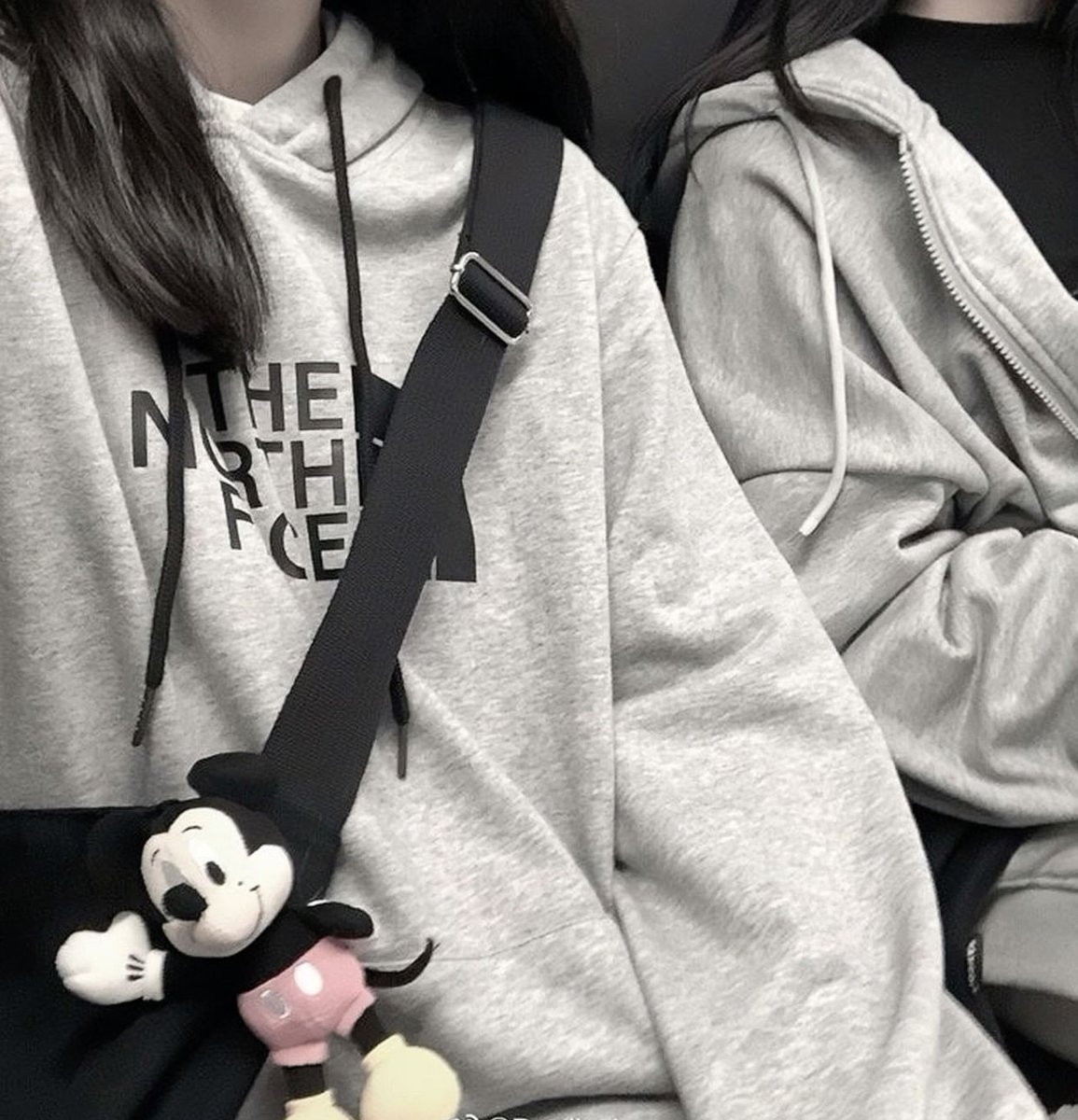 MBicecci's tweet image. 近所の猫が今日は違う場所にいて、少し心配になった 👨‍⚖️