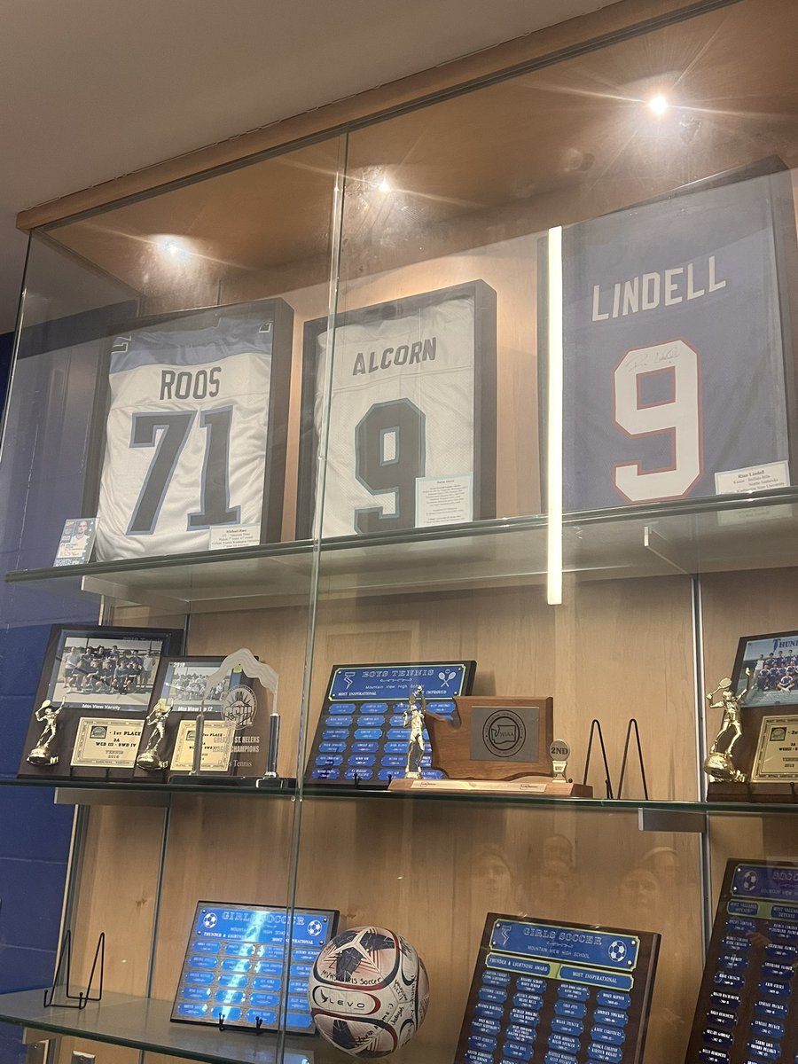 Andrew Johnson tweet media