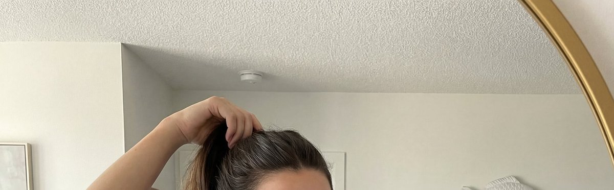 holaa_aurora's tweet image. Did I do it right this time? 🤣