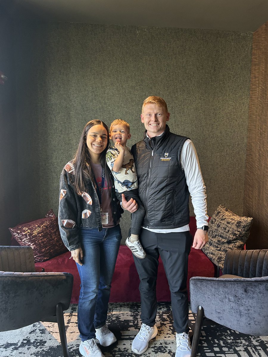 Alan Bowen tweet media