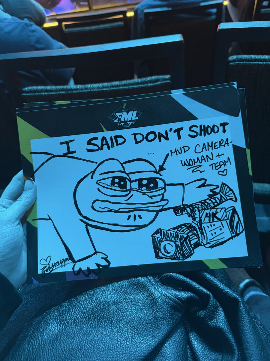 justraygun tweet media