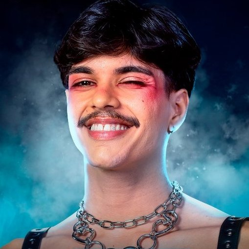 AcervoCharts's tweet image. Mesmo sendo o maior vencedor de provas da história do reality, Mady perdeu o #CorridaDasBlogueiras.