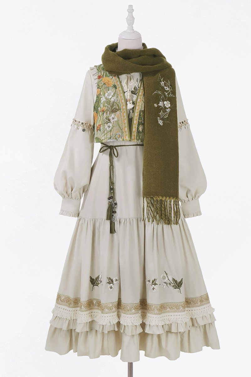 Belchic7's tweet image. 🍃📚森語りのクラシカルロリータ📚🍃