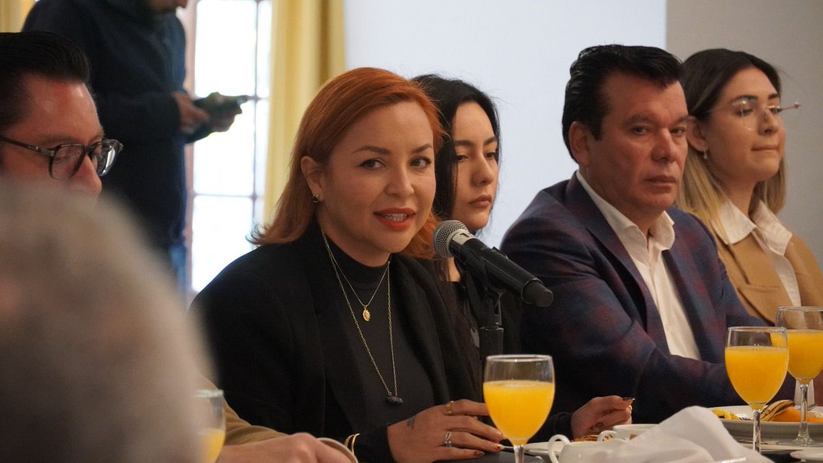 Sindicatos Unidos con México Moderno tweet media