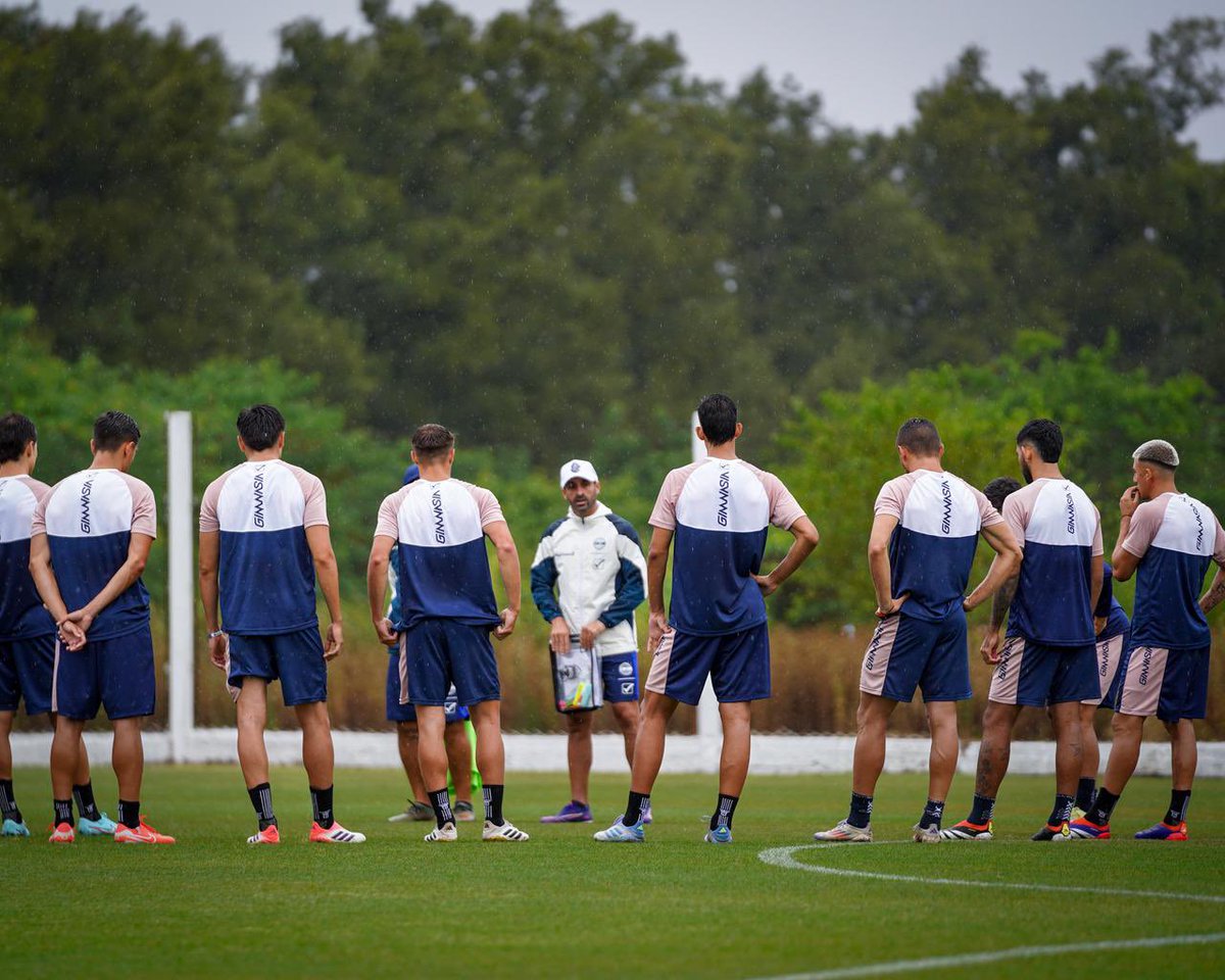 ⚽️ Este miércoles desde las 10 hs, #Gimnasia recibe a Lanús en Estancia Chica, a puertas cerradas, en lo que será el primer amistoso.

#CGE #GELP