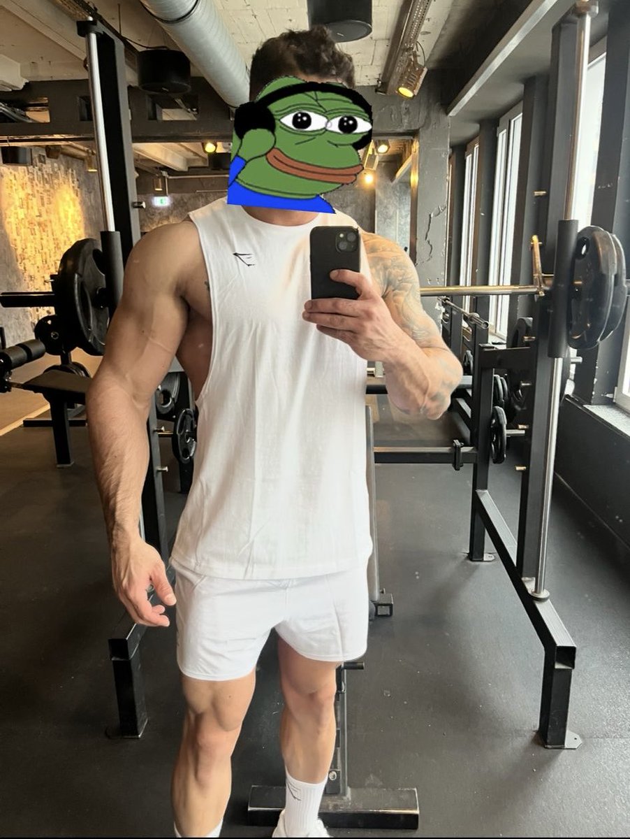 holydevoti0n tweet media