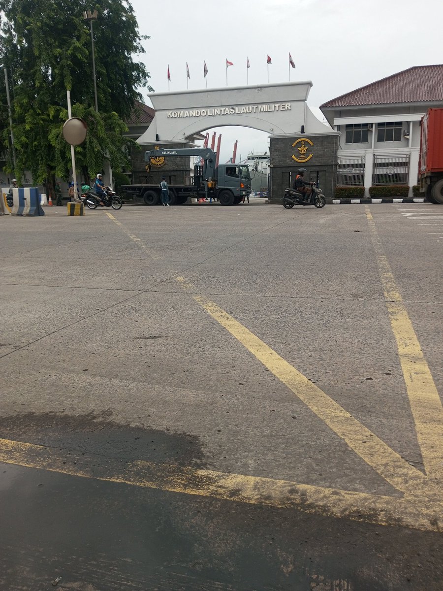 3kuple's tweet image. Jalasveva Jayamahe