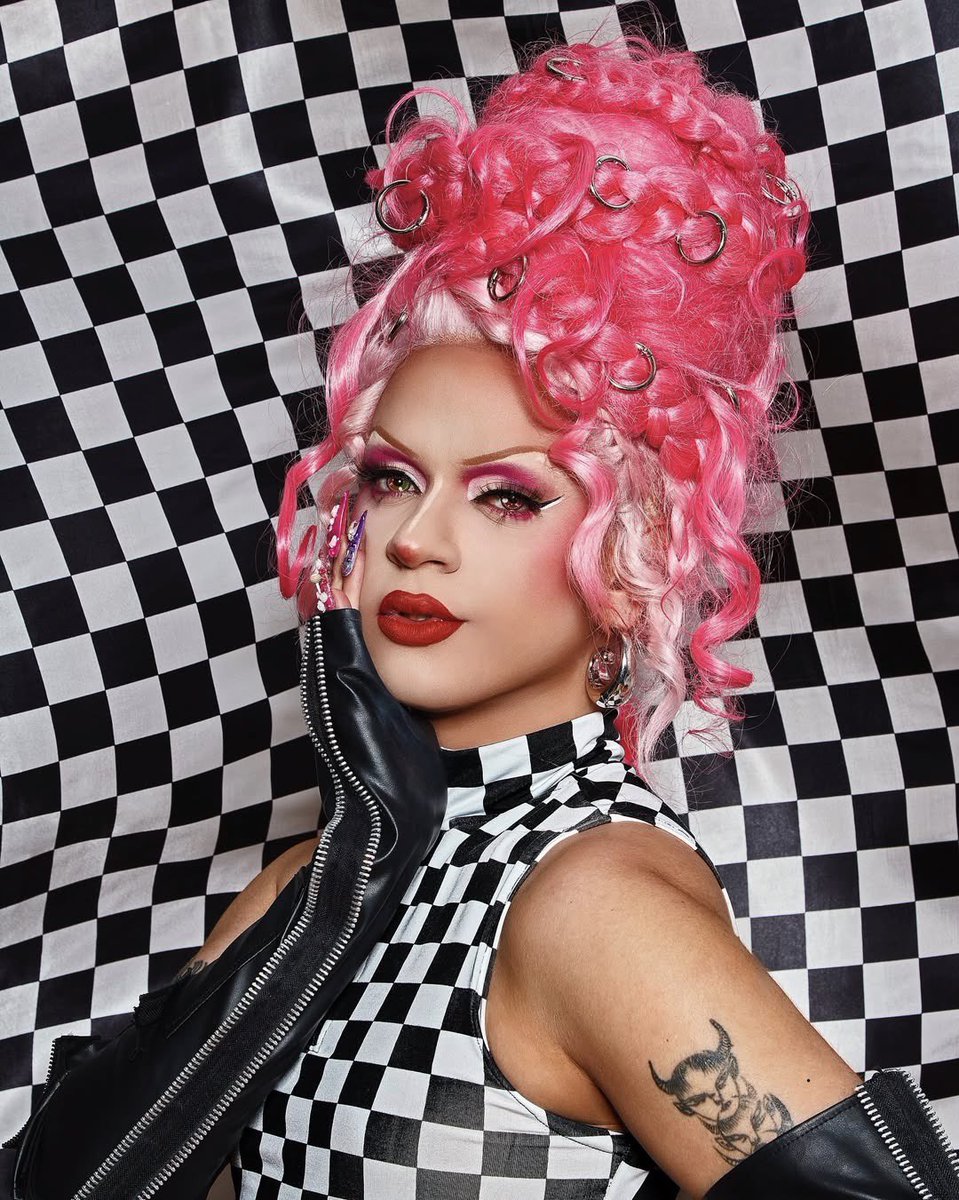 SeriesBrasil's tweet image. 🚨 Kitty Kawakubo é a vencedora da 7ª temporada de Corrida das Blogueiras. #CorridaDasBlogueiras