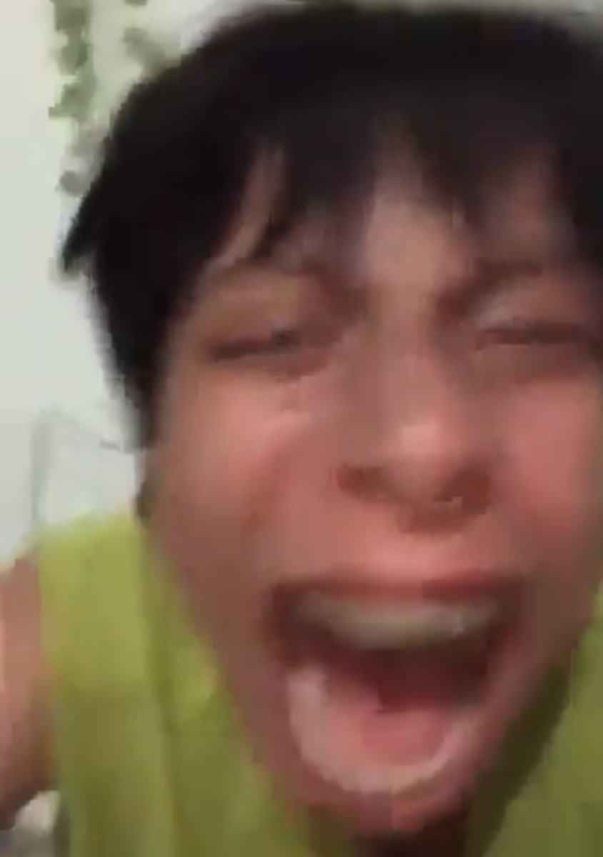 pacifylyric's tweet image. GENTE EU TO GAG DE LA GAG, O PLOT VEYR #CorridaDasBlogueiras