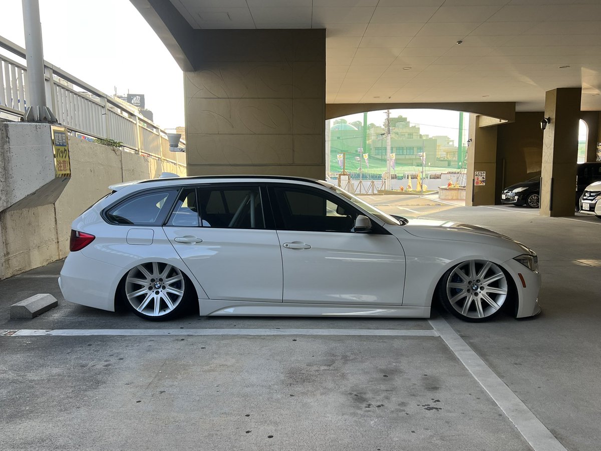 #車売ります
320d  AIRLIFT公認
予備部品、ホイール2セットつけます。
10月にインマニ清掃、EGRモジュール新品交換
車検残り1年半

110
詳細DM下さい