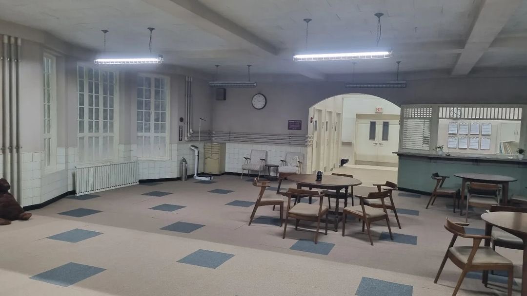 yeah__yo's tweet image. she sent me her location bruh wtf is this