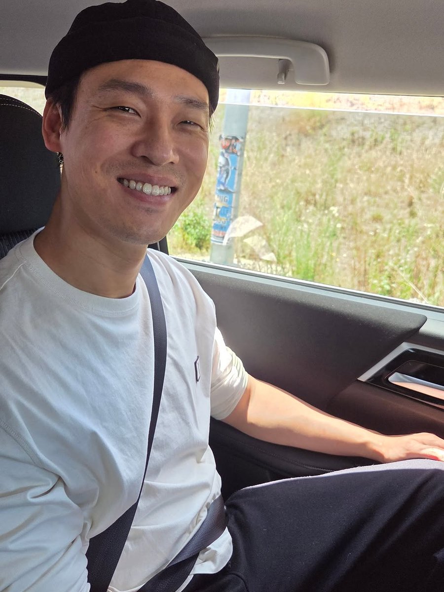 이잶잶 tweet media